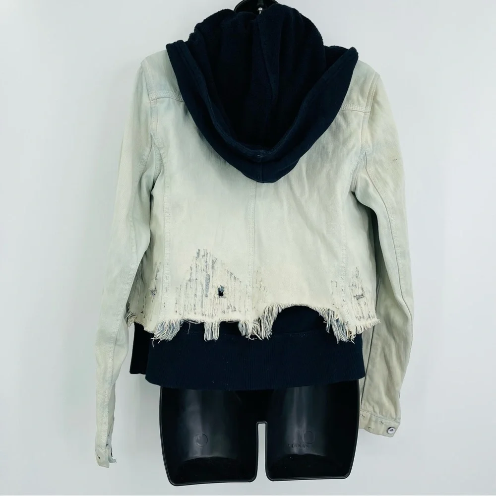 Free People double weave denim jacket distressed destroyed‎ women's size S - Picture 2 of 10